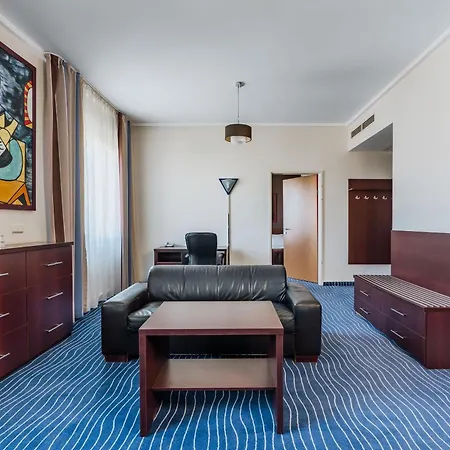 Hotel Express 4*